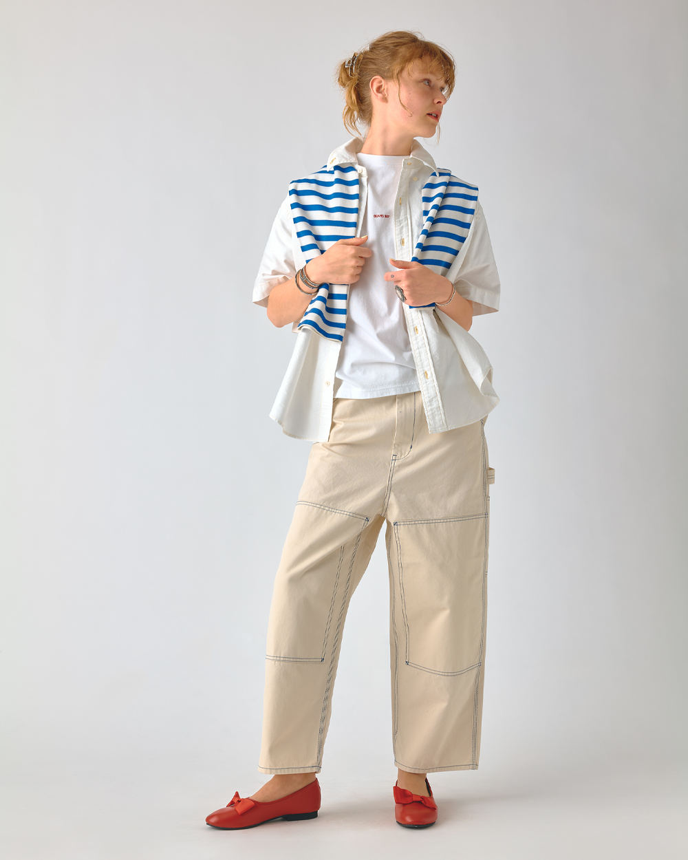 BEAMS BOY Oversized Short Sleeve Shirt Ivory 1301-0130-652-0818
BEAMS BOY Embroidered Logo Crew Tee Off White 1304-0276-101-0520