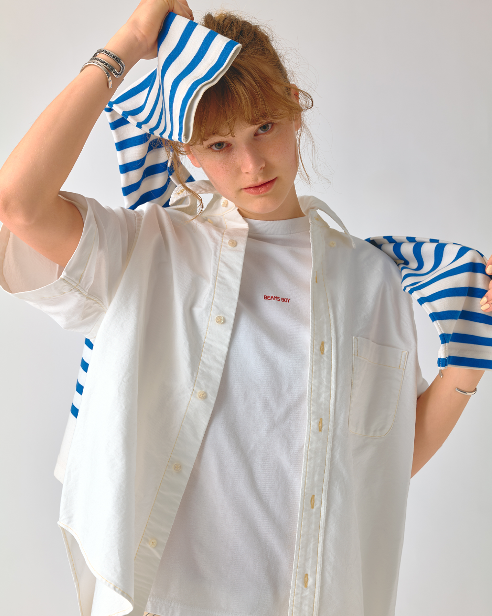 BEAMS BOY Oversized Short Sleeve Shirt Ivory 1301-0130-652-0818
BEAMS BOY Embroidered Logo Crew Tee Off White 1304-0276-101-0520