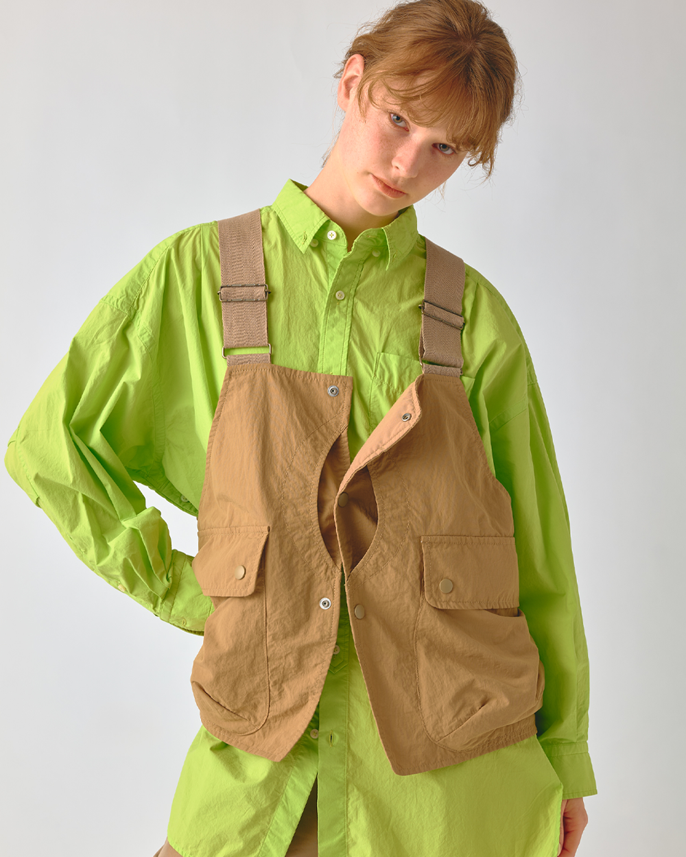 BEAMS BOY Oversized Long Sleeve Shirt Mint Green 1311-0429-652-6018
BEAMS BOY PE Hunting Vest Beige 1306-0096-652-2088