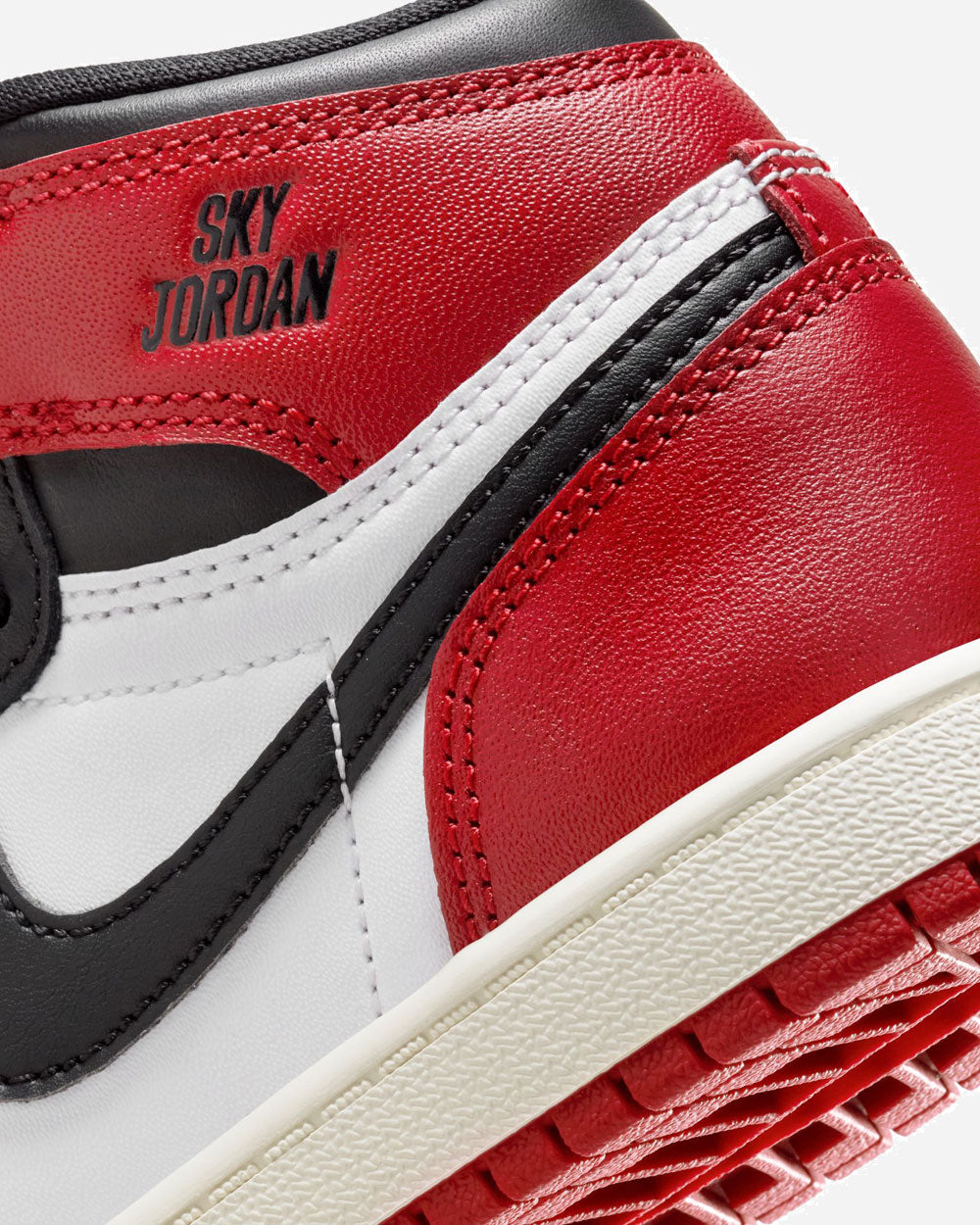 Air Jordan 1 Retro High OG "Black Toe" Reimagined GS FD1437-106