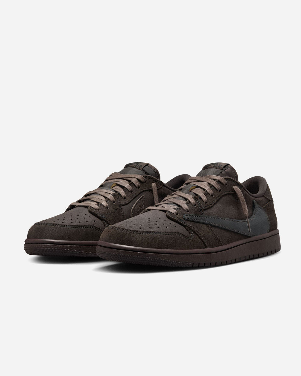 Travis Scott x Air Jordan 1 Low OG SP Dark Mocha DM7866-202